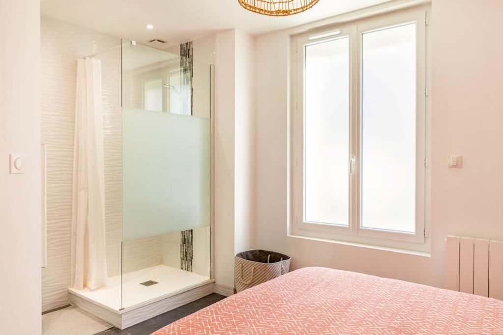 Maison Tourangelle Chic & Cosy Avec Cour ตูร์ ภายนอก รูปภาพ